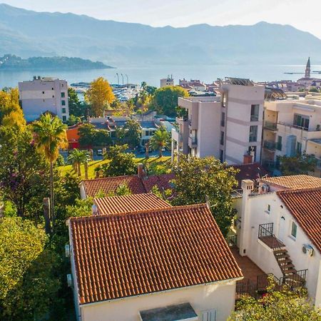 Apartments Luka Budva Bagian luar foto