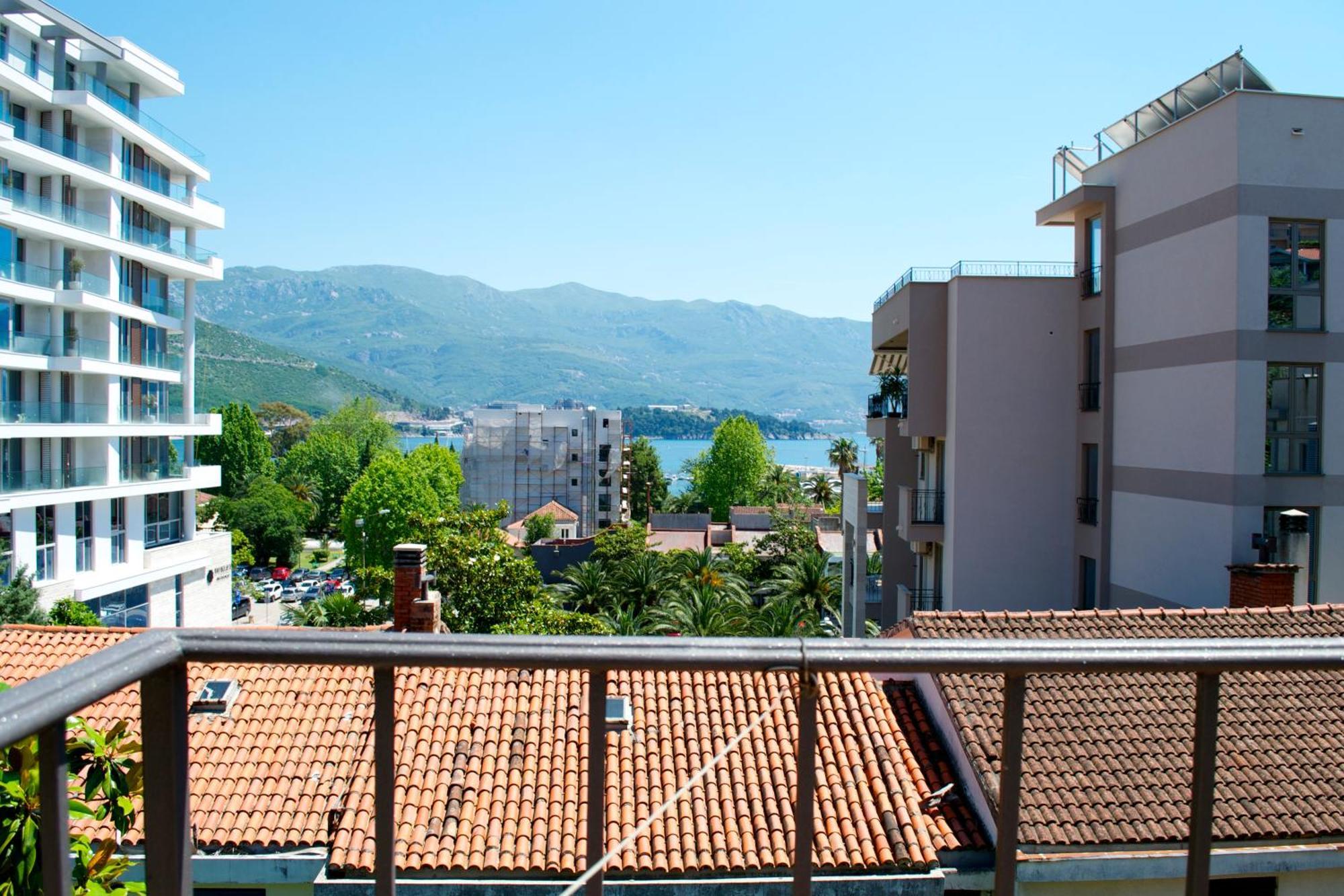Apartments Luka Budva Bagian luar foto