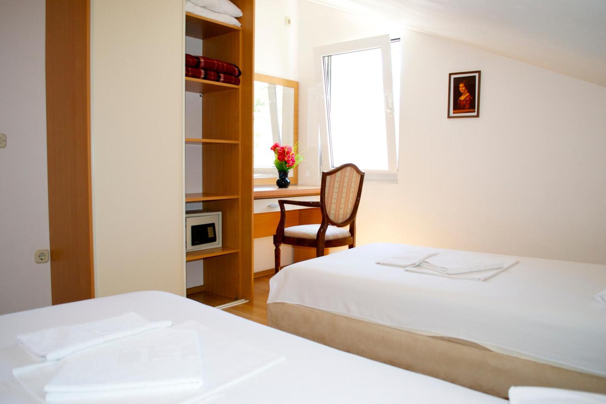 Apartments Luka Budva Bagian luar foto