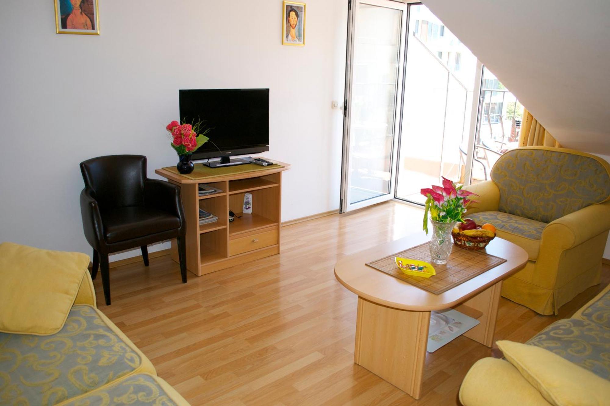 Apartments Luka Budva Bagian luar foto