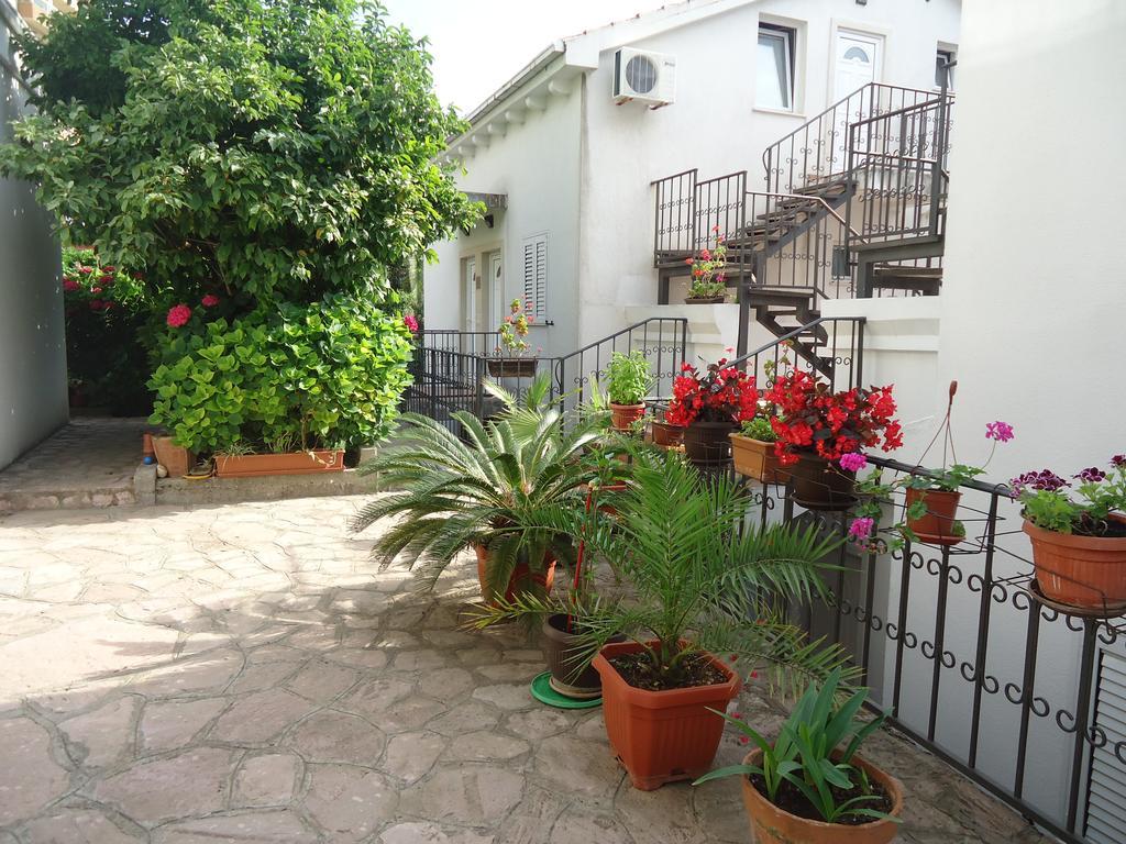 Apartments Luka Budva Bagian luar foto