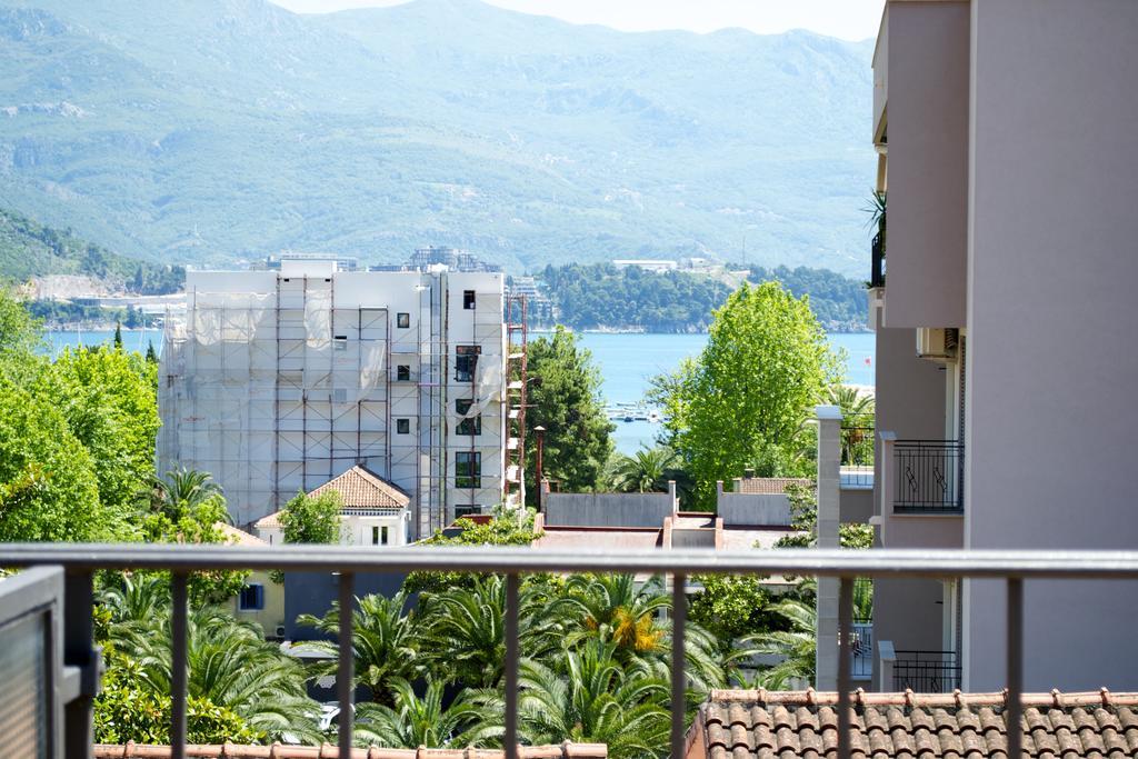 Apartments Luka Budva Bagian luar foto