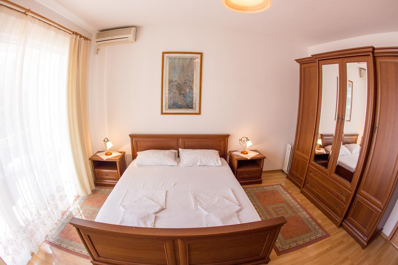 Apartments Luka Budva Bagian luar foto