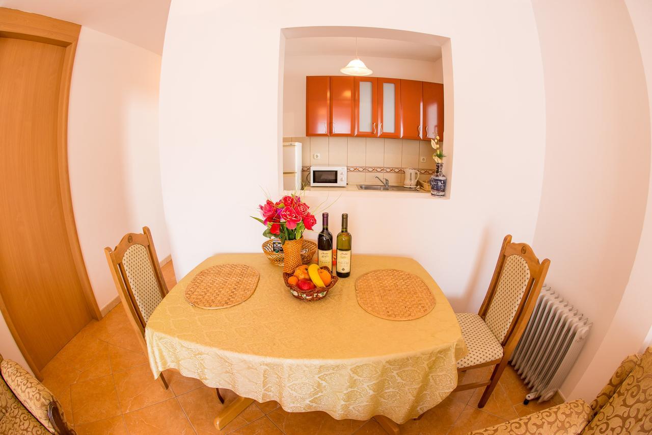 Apartments Luka Budva Bagian luar foto